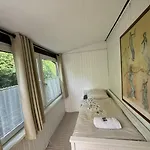 بيت للعطل Art House /15 Min. Duesseldorf Messe,airport & *