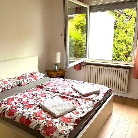 Art House /15 Min. Duesseldorf Messe,airport & 別荘 メーアブッシュ